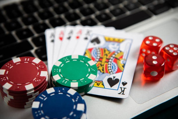 alexistoto platform interface showing slot games, live casino, and sportsbook sections