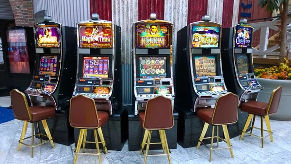 Bonus round and free spins feature Wild West Gold free spins bonus round with multiplier symbols